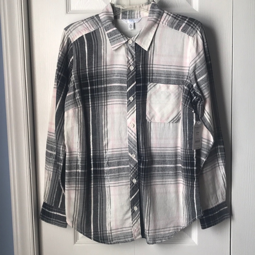 NWOT Time and Tru Plaid Button Front Shirt